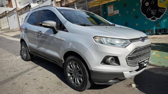 FORD ECOSPORT 1.6 FREESTYLE 16V FLEX 4P MANUAL FORD ECOSPORT 1.6 FREESTYLE 16V FLEX 4P MANUAL
